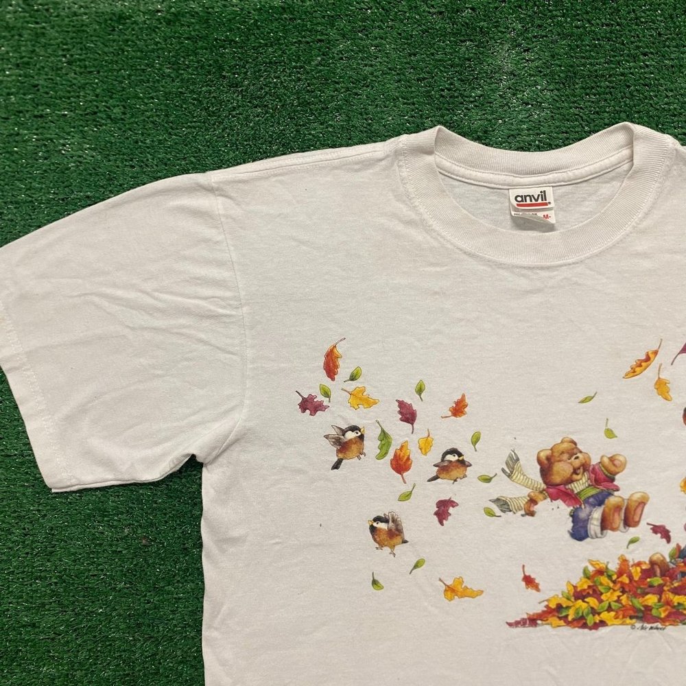 Vintage Y2K Fall Autumn Leaves Essential Cute Animals Tee